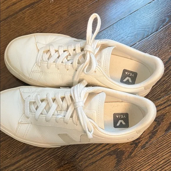 VEJA
Extra-White Natural Campo Sneakers - Picture 6 of 7